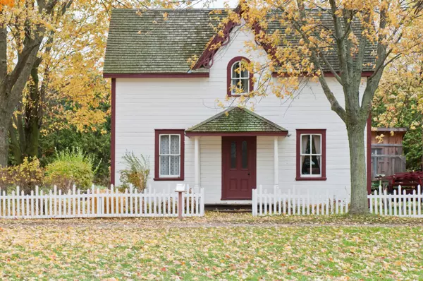 Don't Let Debt Hold You Back From Owning A Home,Michelle McMaster