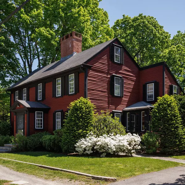 Everything You Need To Know Before Buying A Old Home,Brendan Duckworth