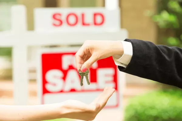 10 Essentials for Buying a House ,Brendan Duckworth