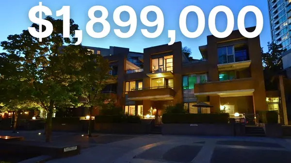Tour This $1,899,000 Yaletown Townhouse at 1073 Expo Blvd Vancouver BC,Craig Veroni