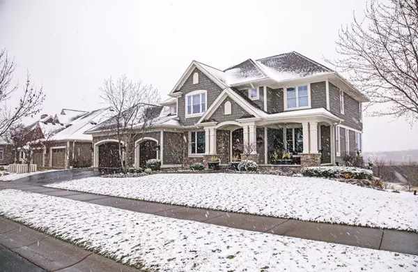 Unlock the Winter Advantage: 5 Compelling Reasons to Sell Your Home During the Winter,Josee Savard