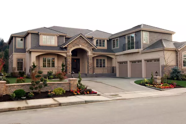 Hometown Business of the Month,Travis And Sebastian Winfield