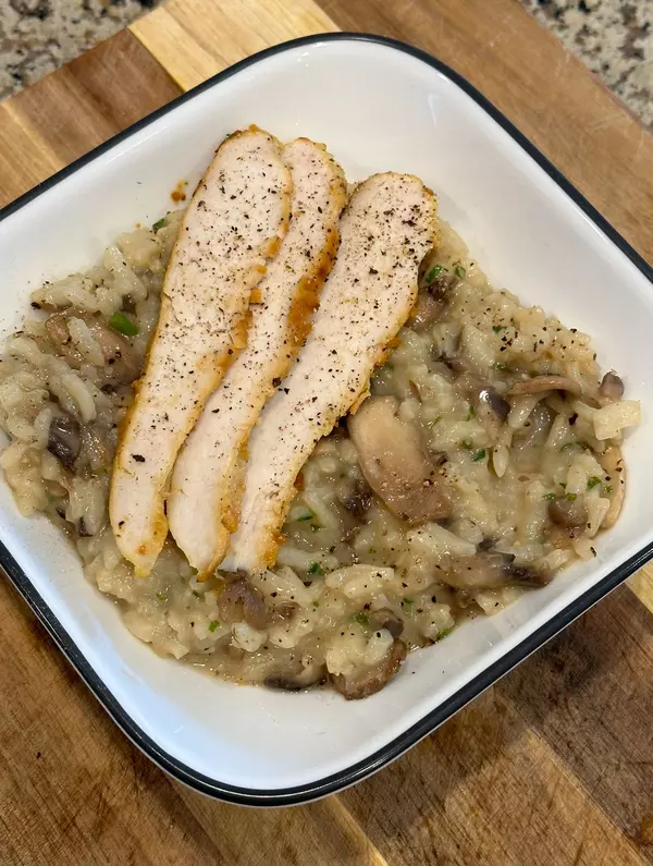 Easy Gourmet Mushroom Risotto with Chicken