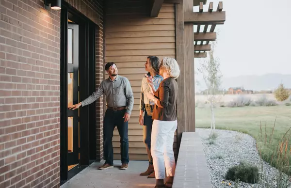 Navigating the Homeownership Journey: Five Essential Tips for First-time Home Buyers