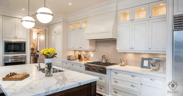 Boost Your Home's Appeal and Sale Price,Holly Moffitt