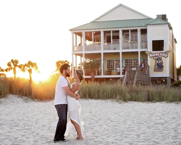 The Ultimate Guide to Vacation Home Investments,Michelle McMaster