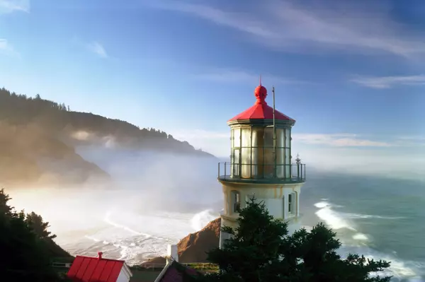 Heceta Head Lighthouse: A Coastal Gem,Quick & Associates Real Estate