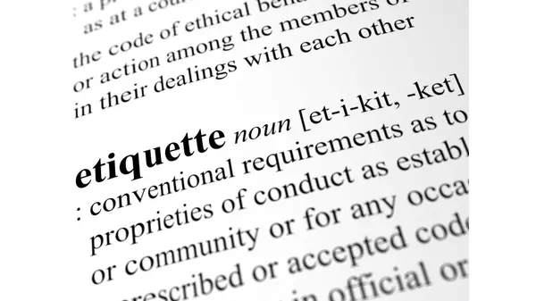 Mastering Real Estate Etiquette: Unspoken Rules for Smooth Transactions,Désirée King