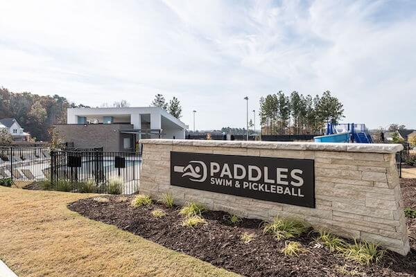 Paddles Pool and Pickleball Club