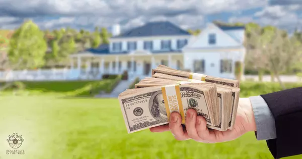 Should I Take An All-Cash Offer On My House?,Holly Moffitt