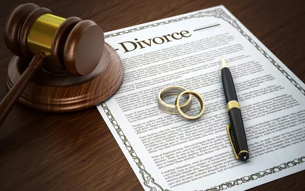How to Sell a Home During a Divorce,Brendan Duckworth