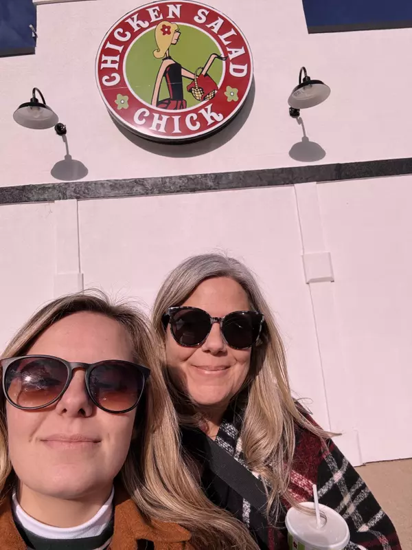 Young's Yums: Chicken Salad Chick,Sara Latta-Young