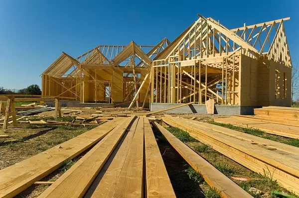 Buying New Construction Homes,Morris Young