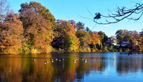 feature image of How to Find the Perfect Matawan NJ Homes for Sale