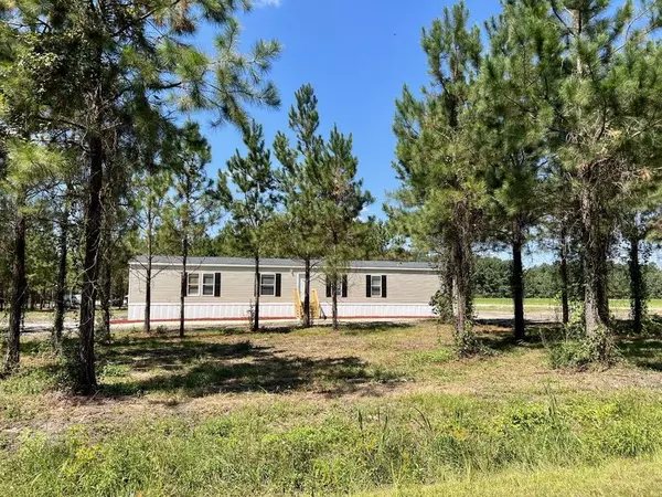 Reevesville Home for Sale $185,000,AgentOwned Realty