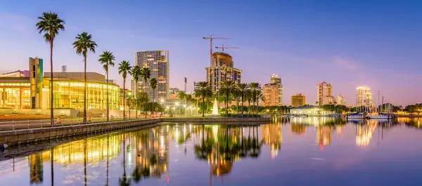 Ten Unique Things to St. Pete:,Morgan Ellis