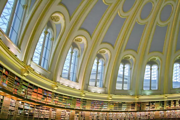 Support your local community library.,Dawn Maddux