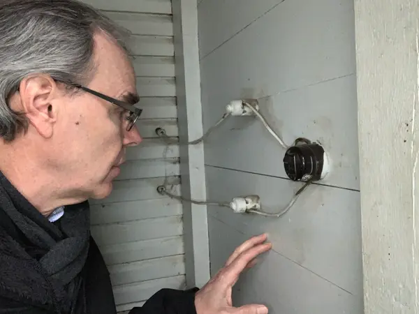What is Knob and Tube Wiring?,David Campbell