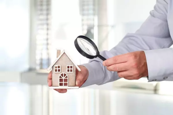 feature image of Conoce la claúsula de inspección y cómo puede afectar tu compra 