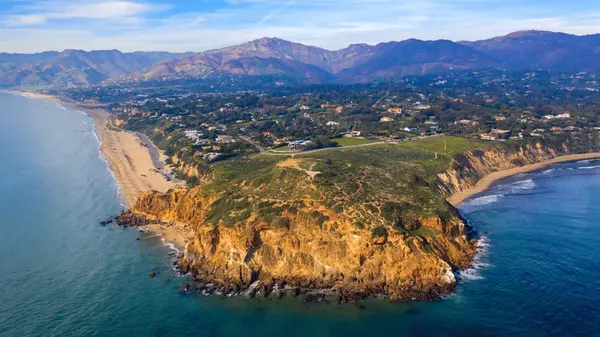 Discover the Beauty and Adventure of Malibu | The Coastal Paradise,Tristan Ahumada