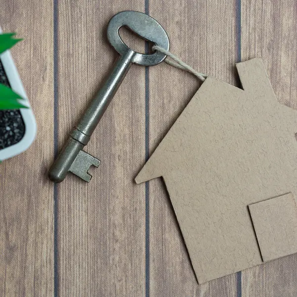 To Rent or To Buy?,Jessica Henrichsen