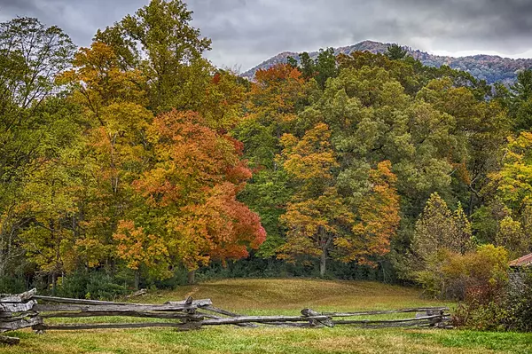 Top 10 Reasons to Visit Cades Cove,Ken Herod