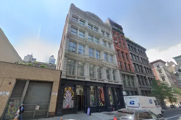 Heath Ledger’s Former Soho Loft Sells in Off-Market Deal for $14.25M,Scott Graff