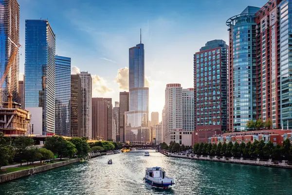 The Condo Conundrum: Buying vs. Renting – A Guide to Making the Right Choice,Scott Graff