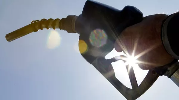 Why is gas in Arizona so high? Arizona faces unique challenges that make prices higher,Scott Graff
