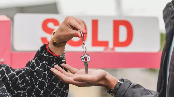 Buying a house,Melody Wilson