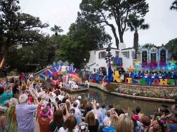 Going to Fiesta? Here's all the bars & Restaurants nearby to take a break from the crowds,Tre Serrano