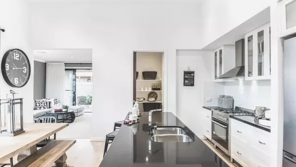 10 High-Impact, Low-Cost Projects for a More Valuable Home,Jeff Landers