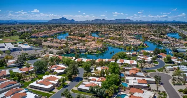 Planning To Visit Scottsdale? Here's What To Know About Peak Vacation Time,Scott Graff