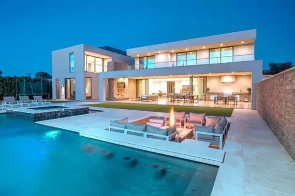 Vacation Rental Management 101: A Guide to Renting Out Your Home in Scottsdale,Scott Graff