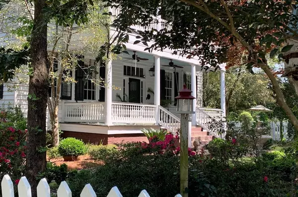 Why Summerville, SC is the Perfect Place to Call Home,Susan Gardner