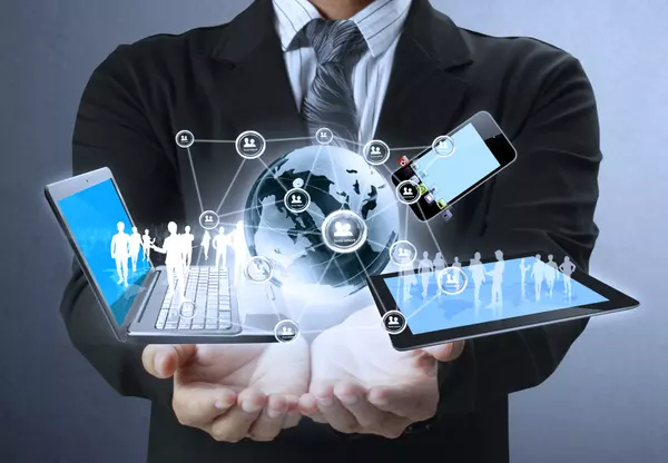 Understanding Today's Impact of Technology on the Real Estate Market,Sandra Oliveira