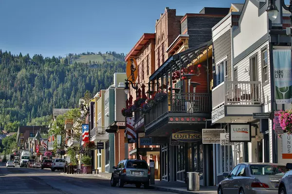 A Guide to Park City's Neighborhoods,Esteban J. Nuñez