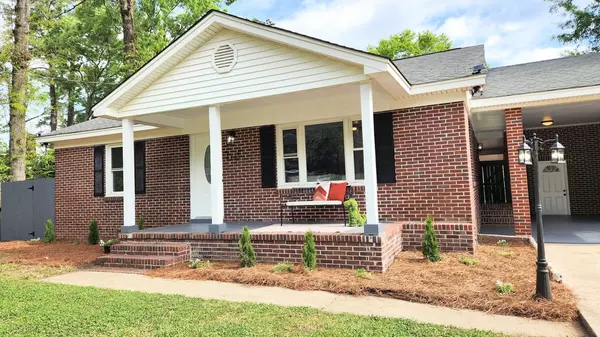 Hanahan SC Home for Sale $449,000,AgentOwned Realty