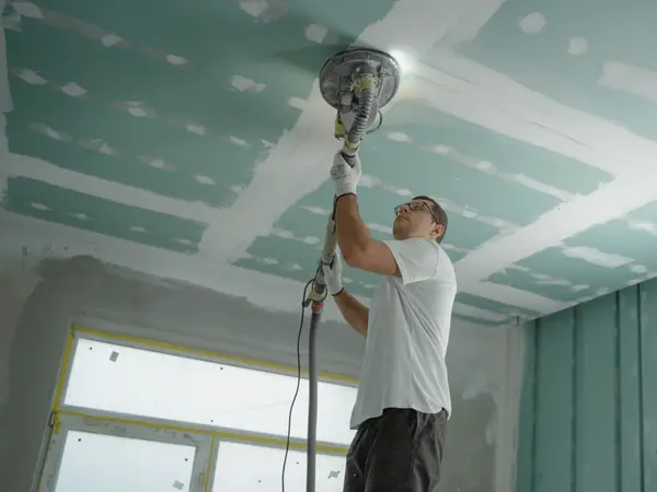 Reasons to Renovate Your Home,Michelle Lucca