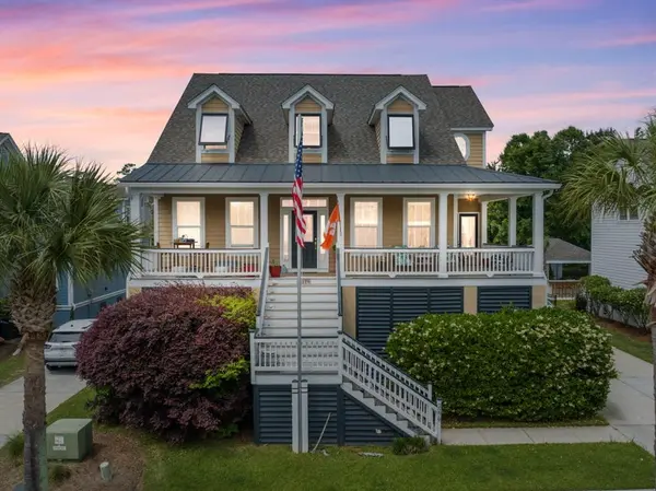 Mount Pleasant SC Home for Sale $975,000,AgentOwned Realty