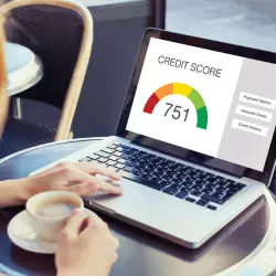 5 Effective Strategies to Improve Your Credit Score for Homebuyers with Low Credit Scores,Justin Wade