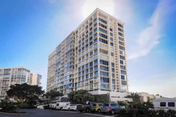 feature image of Las Palmas Tower | Coronado Shores Condos