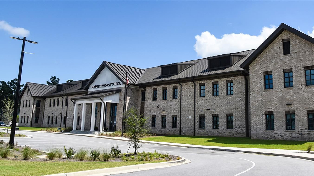 front side of foxbank elementary school in moncks corner sc