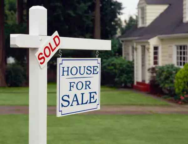 Top 5 Mistakes to Avoid When Buying a Home,Shana Rivers