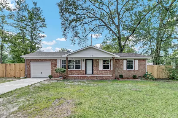 Goose Creek Home for Sale 285,000,AgentOwned Realty