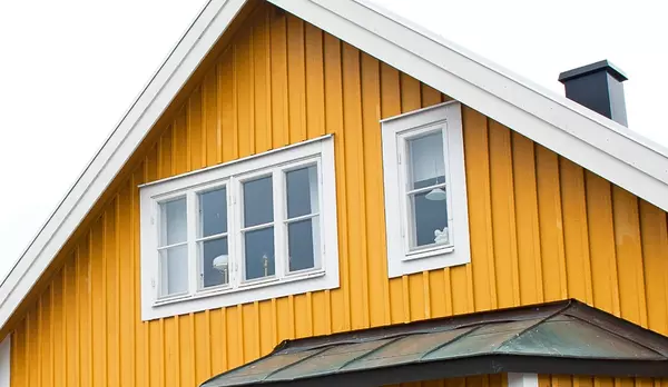 Should You Install Board and Batten Siding on Your House?,Terry Kruse
