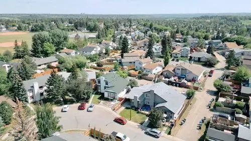 Featured Community of Deerview,Tracy Gibbs