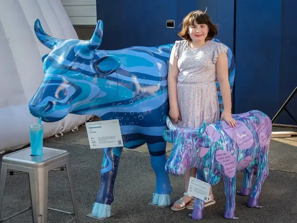 Artist from Newton Constructs Life-Size Cow Sculpture to Benefit Cancer Research Fund,James Lynch
