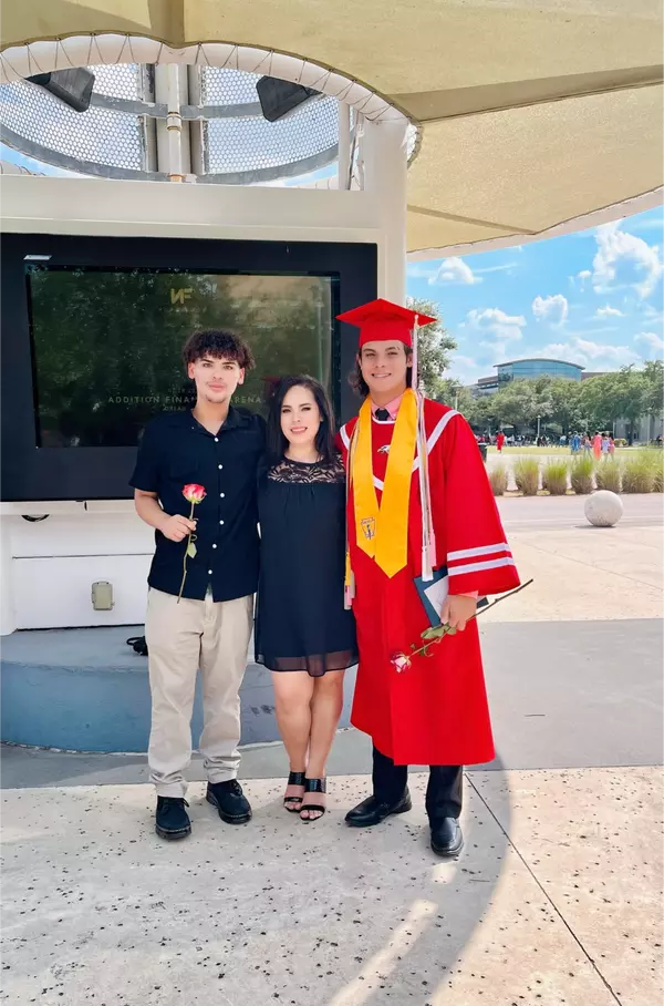 feature image of So your kid is graduating high school