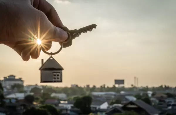 The Current Real Estate Market in Maricopa County: Inventory Lows, Rising Prices, and How the Summer Season Affects Sales,Jeff Hernandez